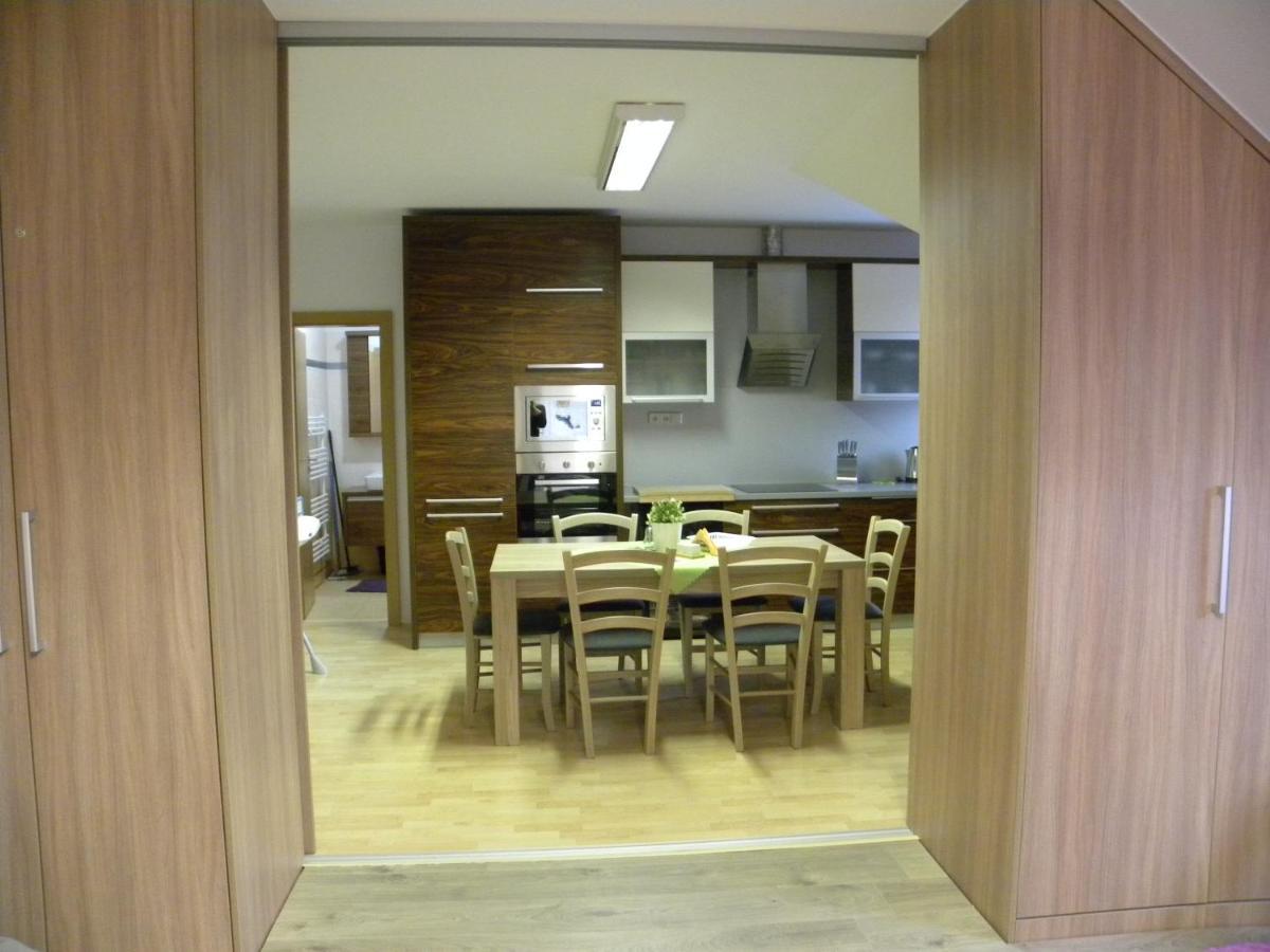 Apartment Wellness Vlckova Exterior foto